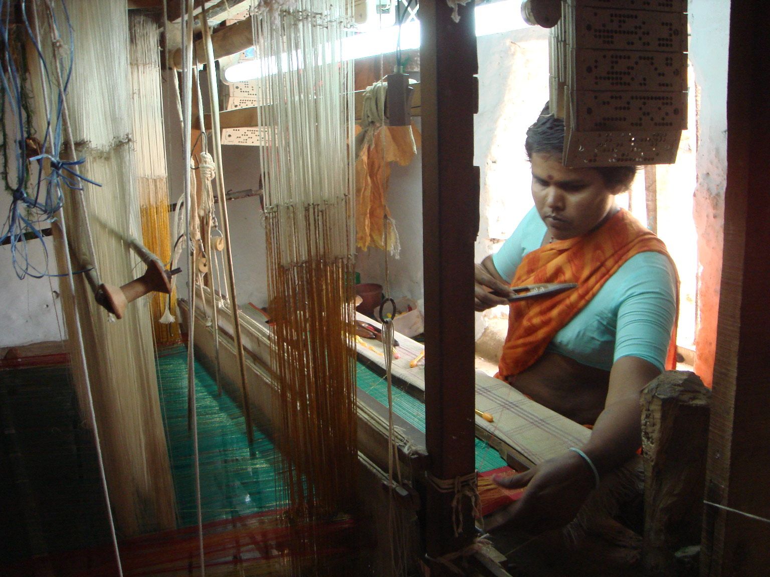 weaving-a-life-in-anantapur